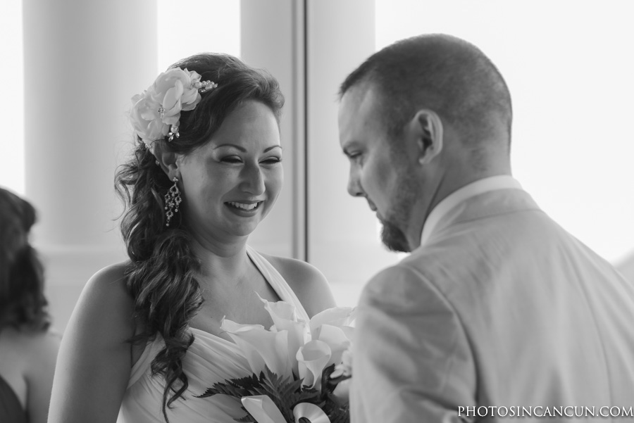 Laguna Azul Varadero Cuba Wedding Photographer