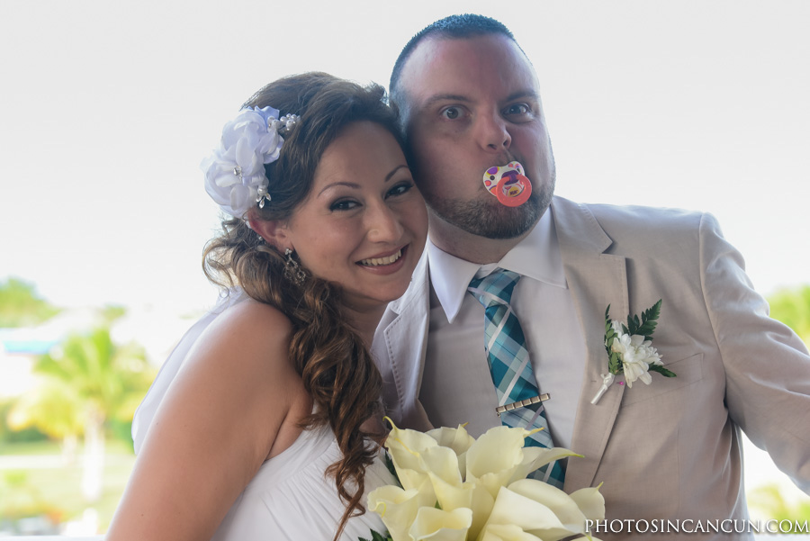 Laguna Azul Varadero Cuba Wedding Photographer