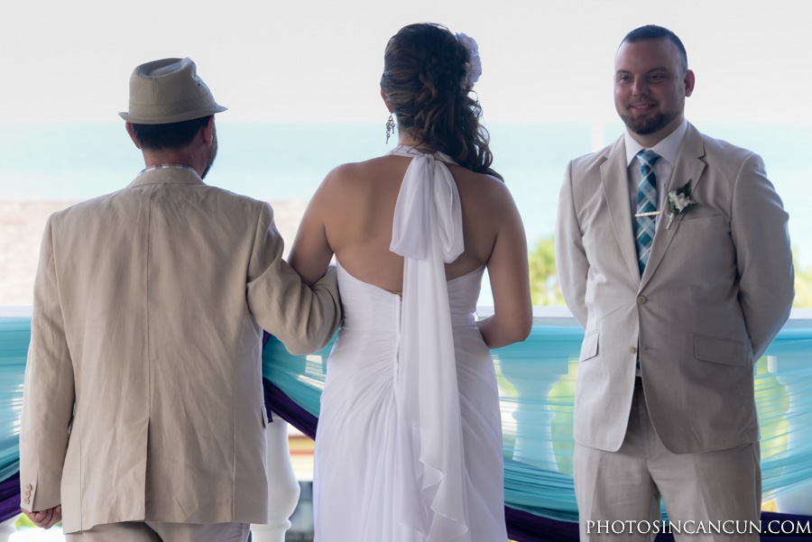 Laguna Azul Varadero Cuba Wedding Photographer