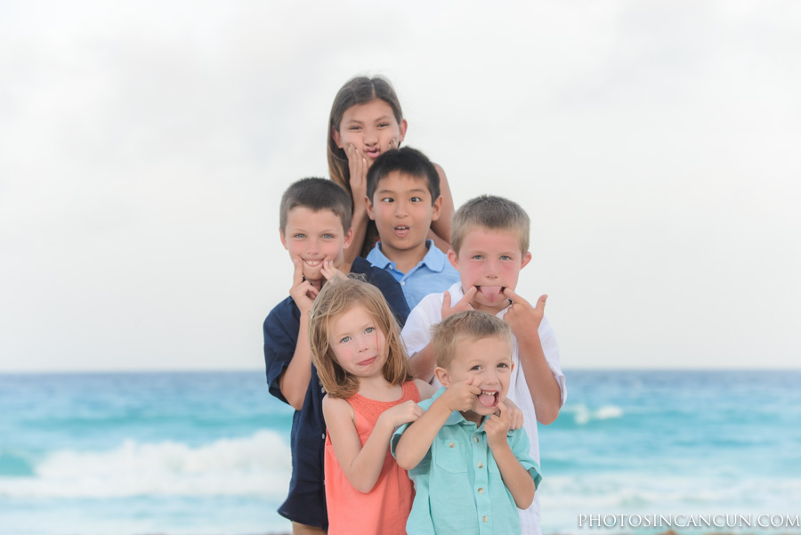 Cancun Family Vacation Hotel Memory Photography Session