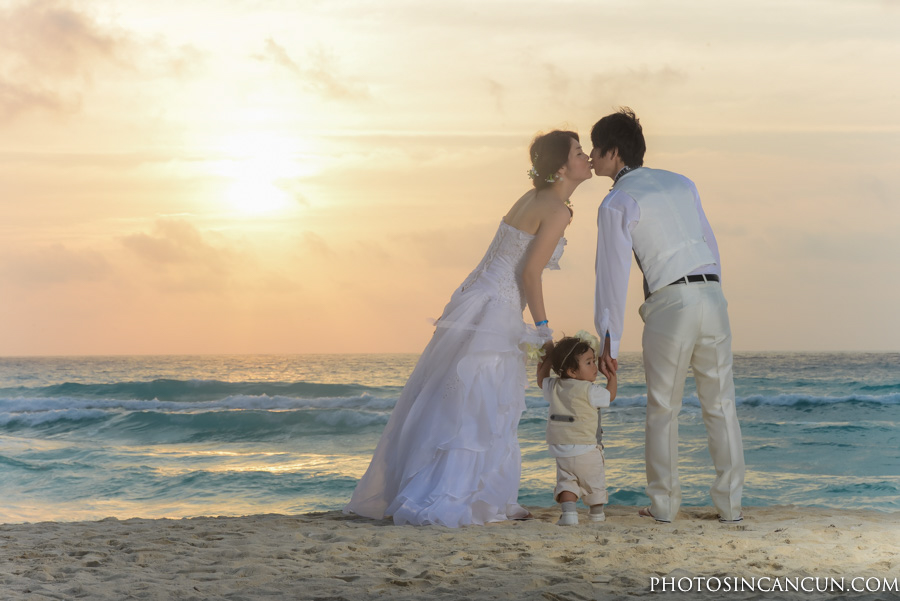 Cancun Baby Moon Photography Session